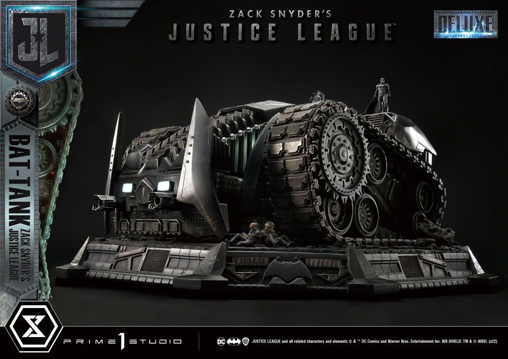 Zack Snyder's Justice League diorama Museum Masterline Bat-Tank Deluxe Version 36 cm