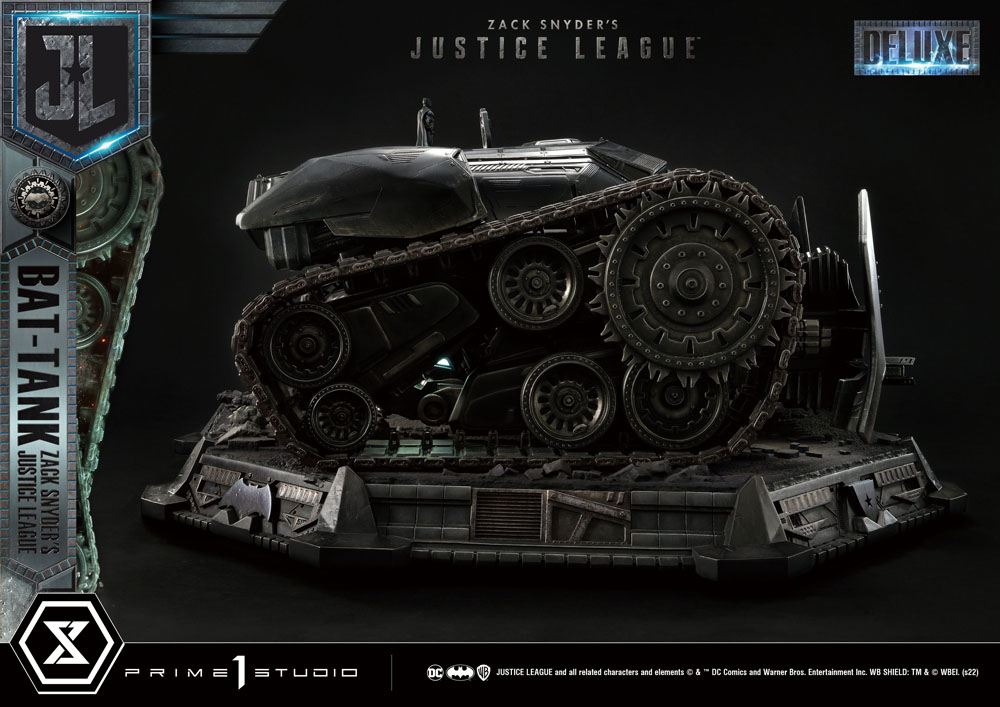 Zack Snyder's Justice League diorama Museum Masterline Bat-Tank Deluxe Version 36 cm