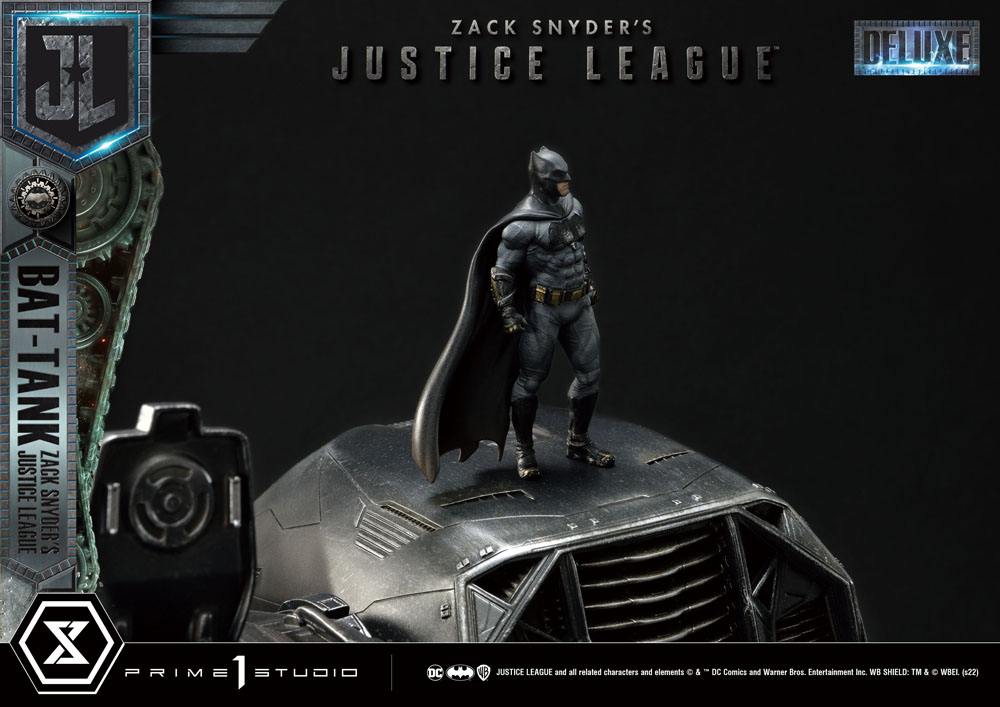 Zack Snyder's Justice League diorama Museum Masterline Bat-Tank Deluxe Version 36 cm