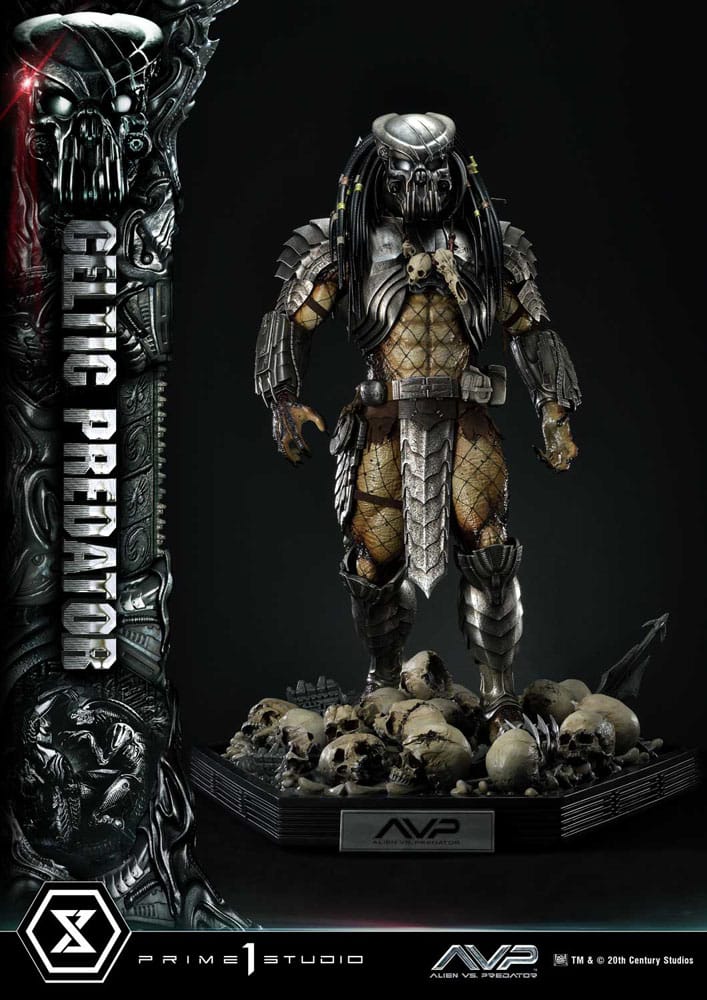 The Alien vs. Predator statuette Museum Masterline Series 1/3 Celtic Predator Bonus Ver. 95 cm