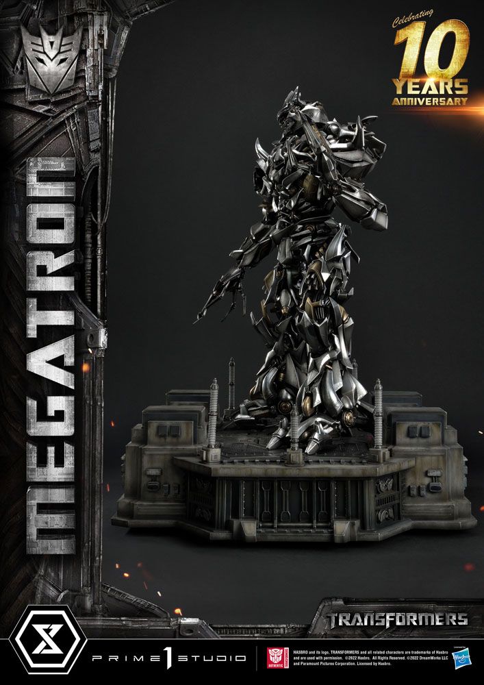 Transformers statuette Museum Masterline Megatron Deluxe Bonus Version 84 cm