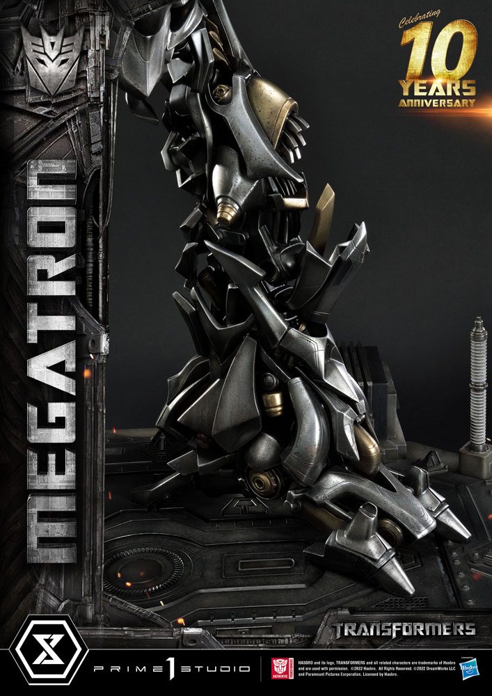Transformers statuette Museum Masterline Megatron Deluxe Bonus Version 84 cm