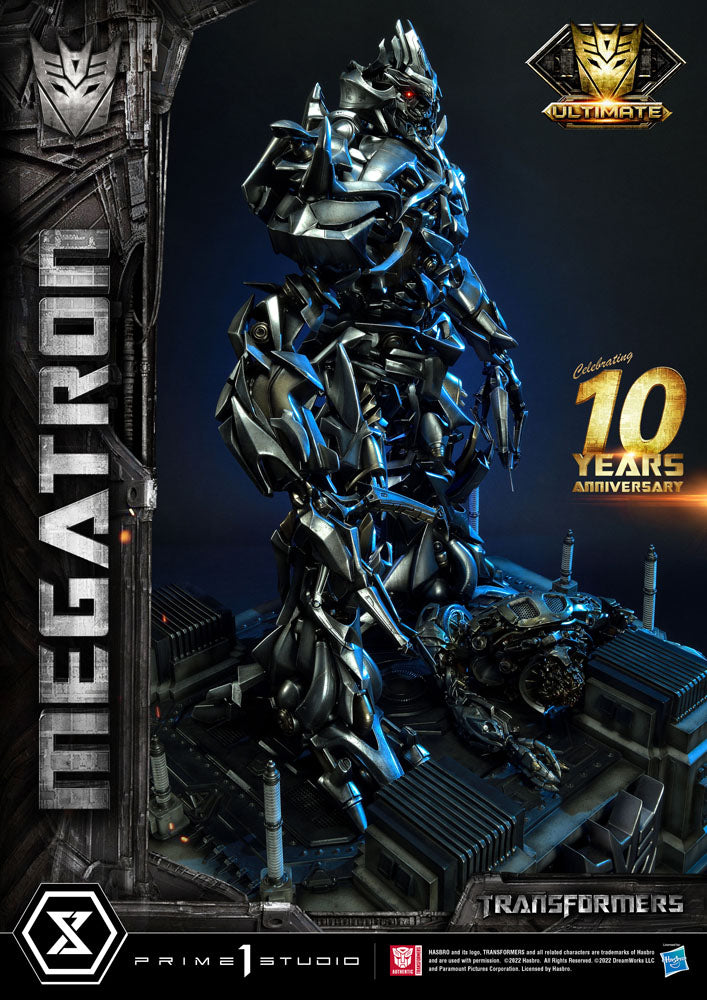 Transformers statuette Museum Masterline Megatron Ultimate Bonus Version 84 cm