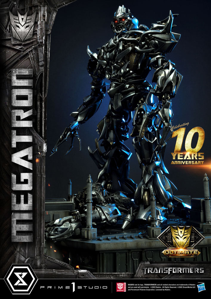 Transformers statuette Museum Masterline Megatron Ultimate Bonus Version 84 cm