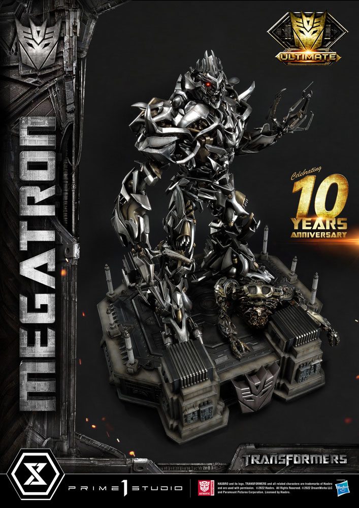 Transformers statuette Museum Masterline Megatron Ultimate Bonus Version 84 cm