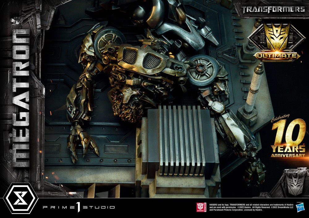 Transformers statuette Museum Masterline Megatron Ultimate Bonus Version 84 cm