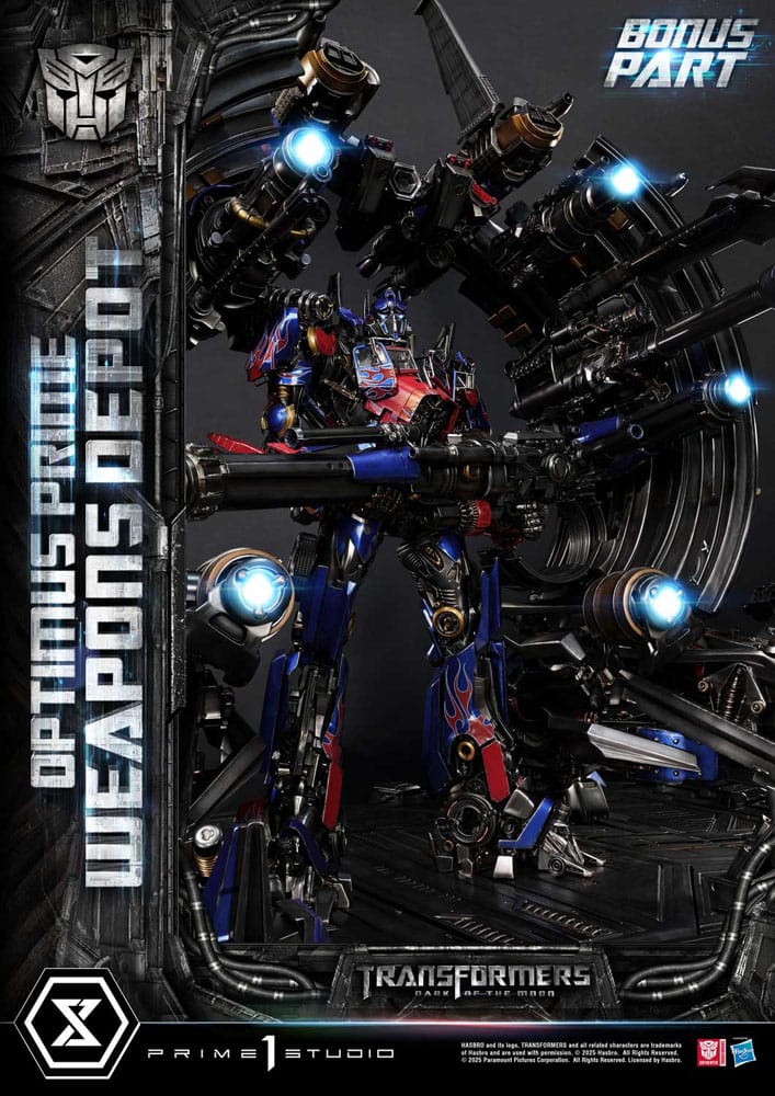 Transformers: Dark of the Moon (Film) Museum Masterline statuette Optimus Prime Weapons Depot Bonus Version 127 cm