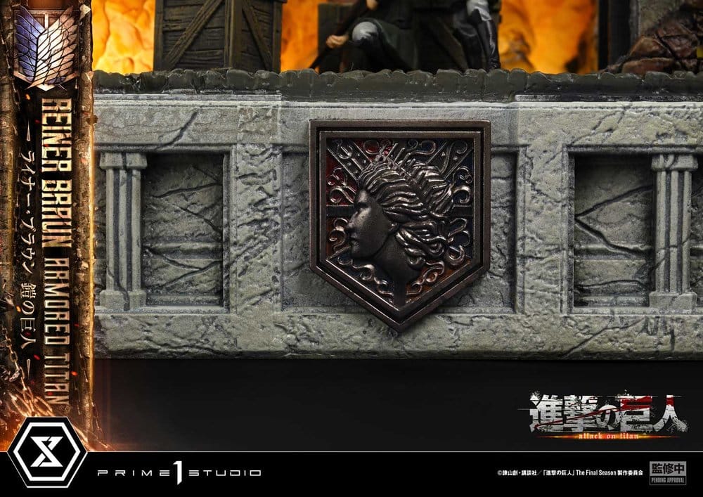 L'Attaque des Titans (TV animation) Ultimate Diorama Masterline Statue Reiner Braun Armored Titan 75 cm