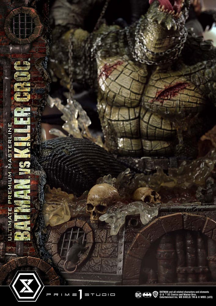 Batman statuette Ultimate Premium Masterline Series Batman Versus Killer Croc 71 cm