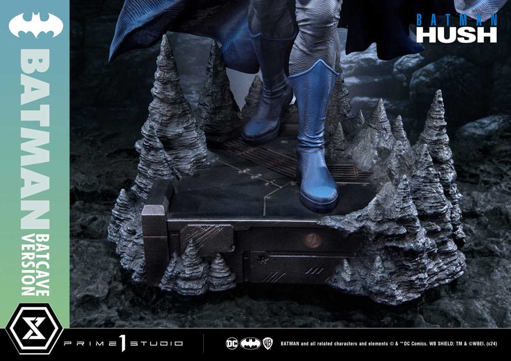 Batman statuette Ultimate Premium Masterline Series 1/4 Hush (Comics) Batman Deluxe Version 56 cm