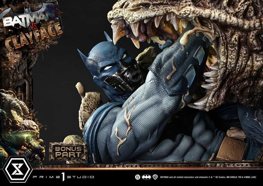 DC Comics Ultimate Premium Masterline Series statuette 1/4 Batman VS Clayface DX Bonus Version 83 cm