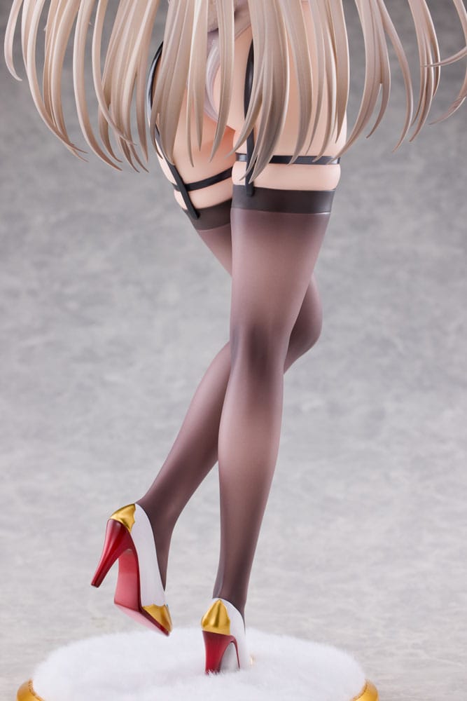 Original Character statuette PVC 1/4 White Bunny Onee-san Illustrated by sakiyamama 43 cm