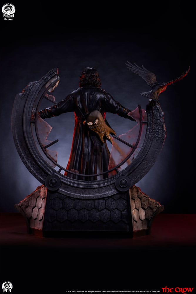 The Crow statuette Epic Series 1/3 Crow Deluxe Edition 66 cm