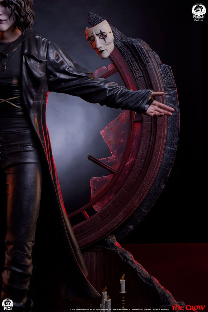 The Crow statuette Epic Series 1/3 Crow Deluxe Edition 66 cm