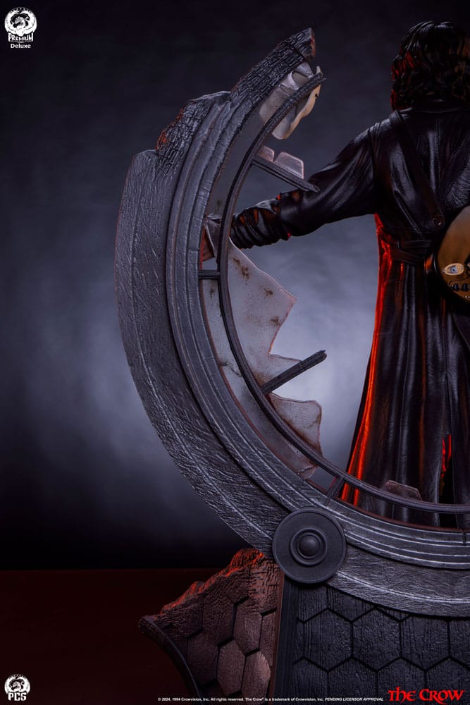 The Crow statuette Epic Series 1/3 Crow Deluxe Edition 66 cm