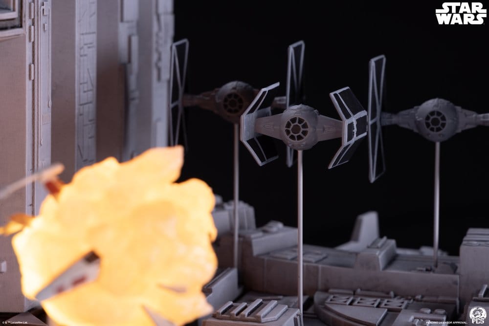 Star Wars Movie Moments mini scale diorama Trench Run 23 cm