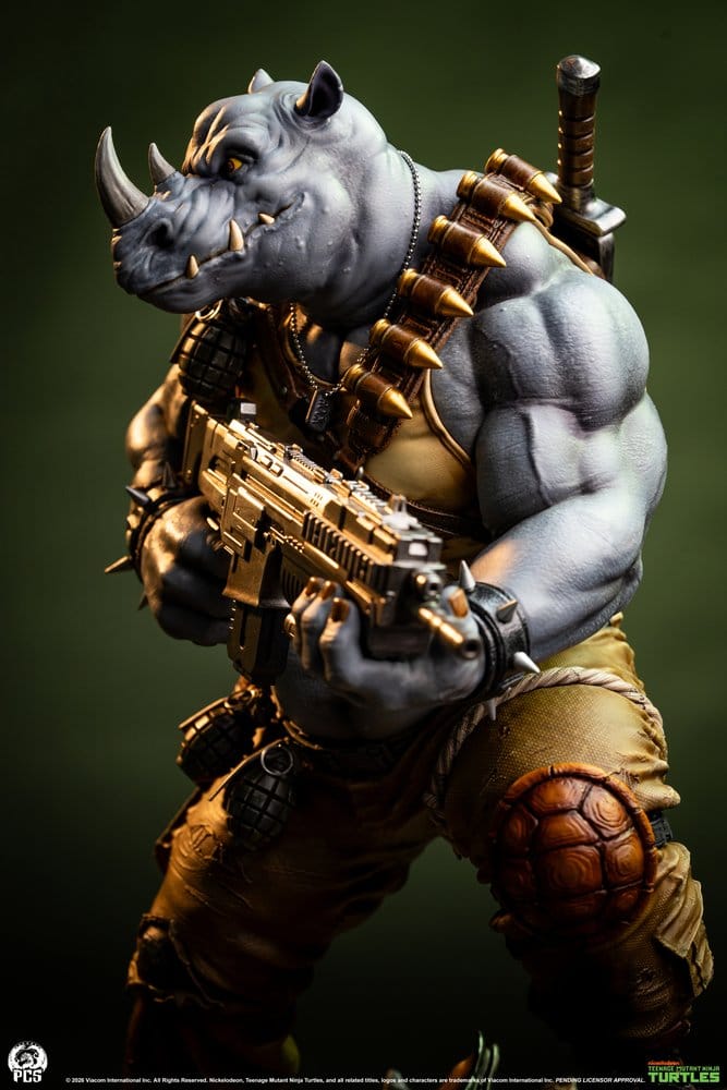 Teenage Mutant Ninja Turtles Legends statuette 1/3 Rocksteady 69 cm