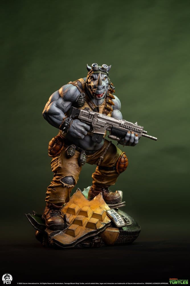 Teenage Mutant Ninja Turtles Legends statuette 1/3 Rocksteady 69 cm