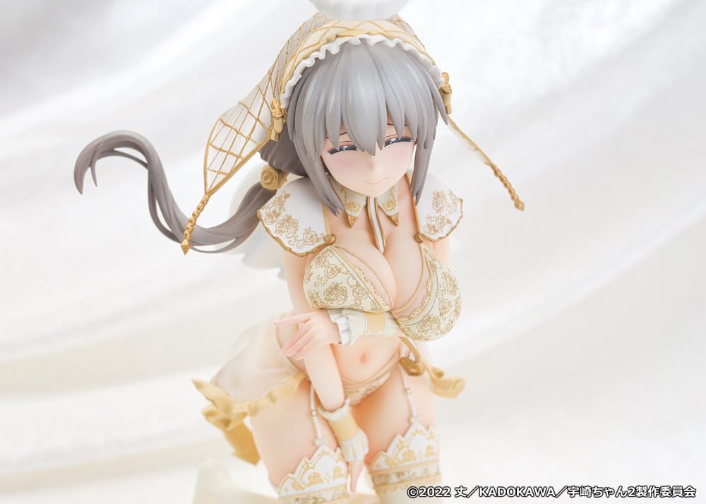 Uzaki-chan Wants to Hang Out! statuette PVC 1/7 Tsuki Uzaki Angel Ver. 19 cm
