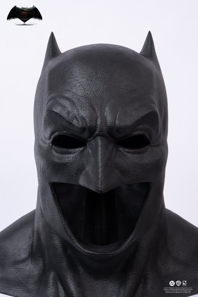 Justice League: Batman v Superman: Dawn of Justice réplique 1/1 Batman Cowl 51 cm