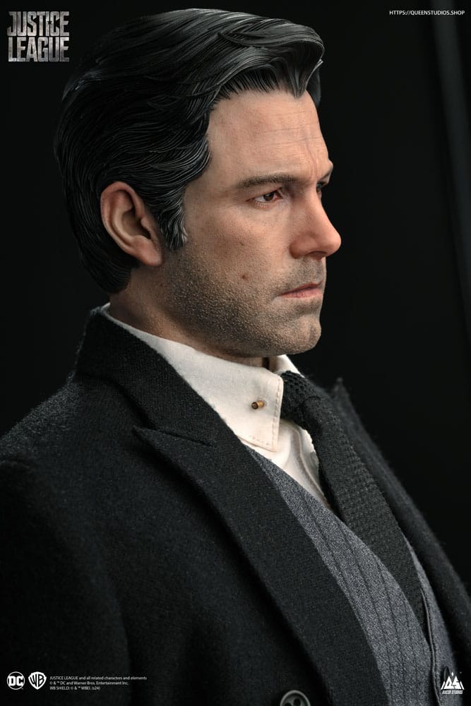 Justice League statuette 1/4 Bruce Wayne (Ben Affleck) 51 cm
