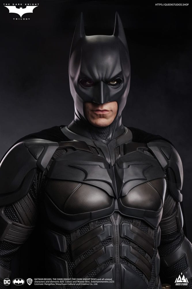 The Dark Knight statuette 1/1 Batman Premium Edition 207 cm