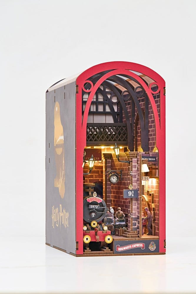 Harry Potter Tiny Adventures book nook mini-diorama Poudlard Express 18 cm