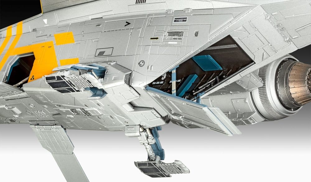 Star Wars The Mandalorian and Grogu Revell maquette 1/72 Razor Crest 34 cm
