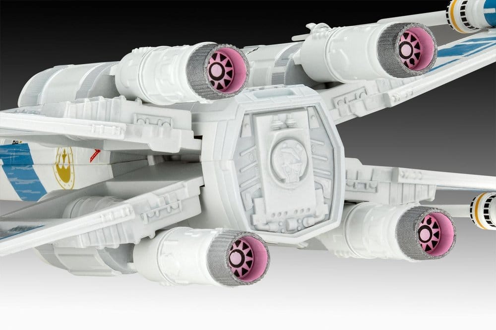 Star Wars The Mandalorian and Grogu Revell maquette 1/57 New Republic X-Wing Fighter 22 cm