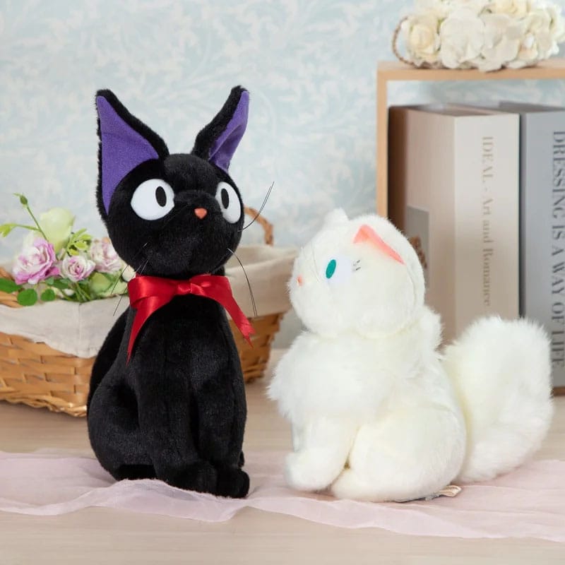 Kiki la petite sorcière Figurine en peluche Lily Sitting M 22 cm