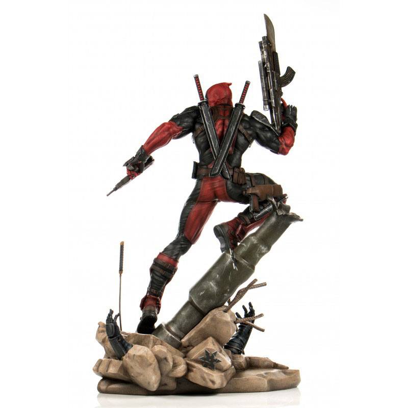 Marvel Comics statuette 1/6 PrototypeZ Deadpool by Erick Sosa 46 cm