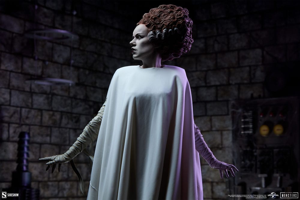 La Fiancée de Frankenstein statuette Premium Format Mixed Media The Bride of Frankenstein (Fabric Costume) 55 cm