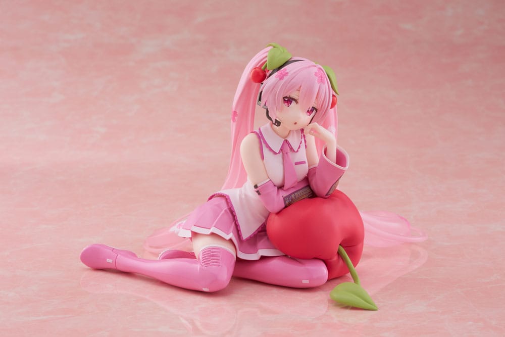 Hatsune Miku statuette PVC Desktop Cute Figure Sakura Miku Cherry Cushion Ver. 13 cm