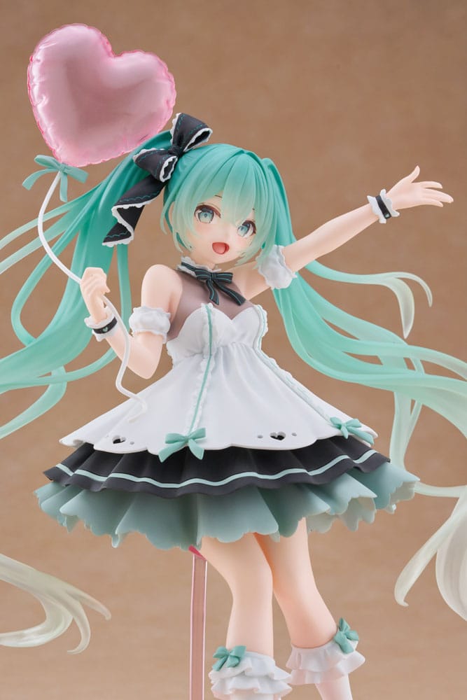Hatsune Miku AMP+ statuette PVC Statue Hatsune Miku Birthday 2025 Party Ver. 21 cm
