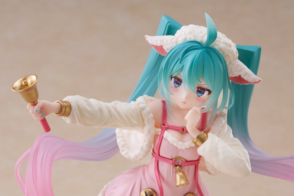 Hatsune Miku figurine PVC Wonderland Seven Little Goats 18 cm