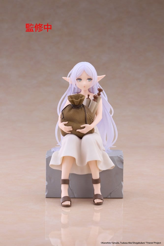 Frieren: Beyond Journey's End figurine PVC Desktop Cute Frieren (In training Ver.) 16 cm