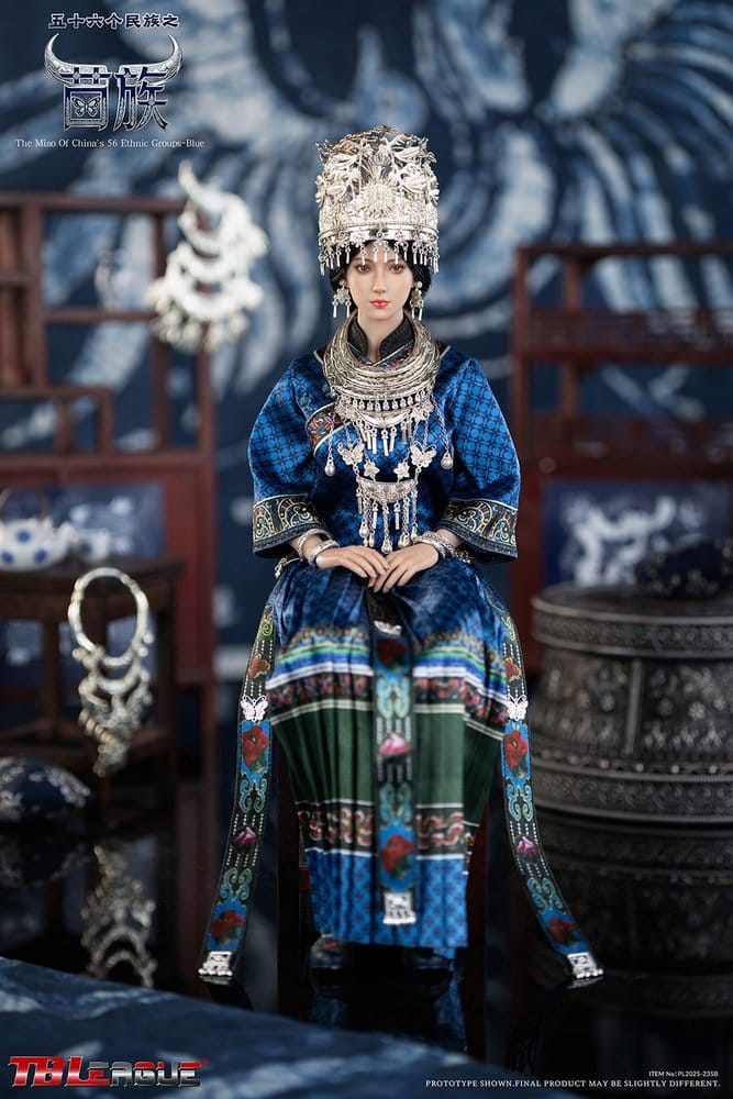The Miao of China's 56 Ethnic Groups figurine 1/6 Blue 30 cm