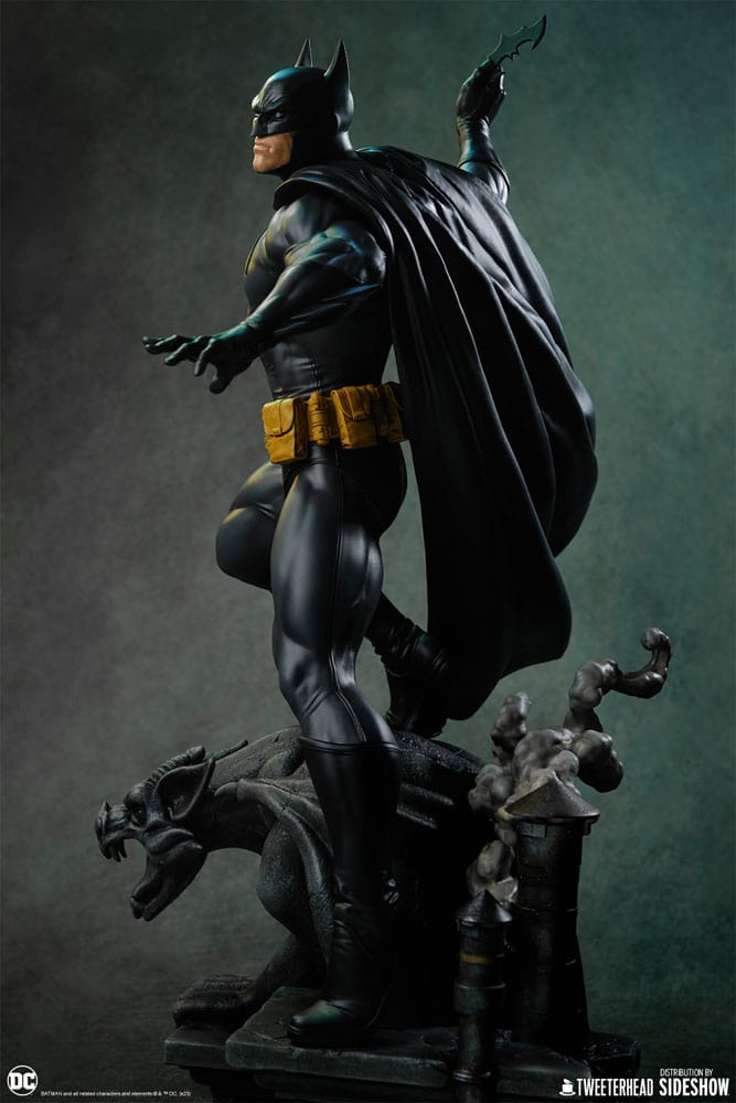 DC Comics statuette 1/6 Batman (Black and Gray Edition) 50 cm