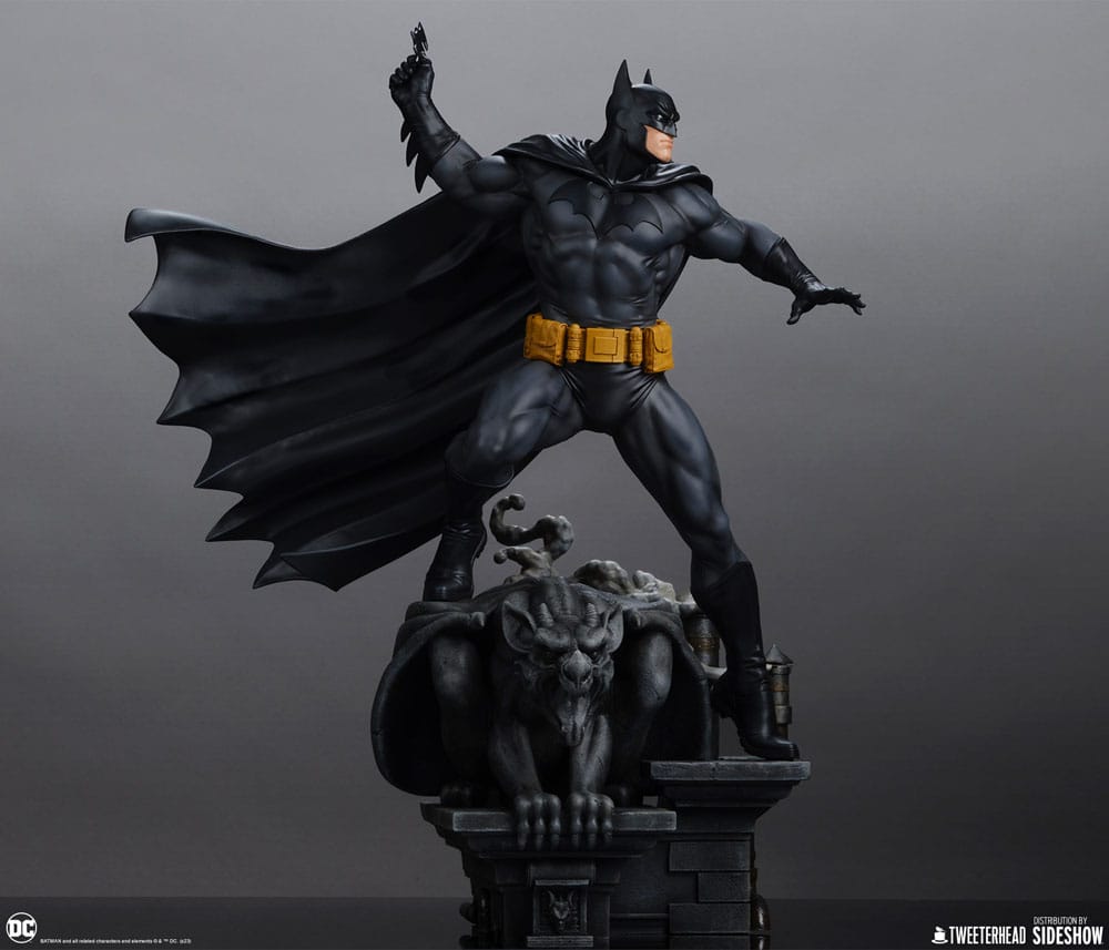 DC Comics statuette 1/6 Batman (Black and Gray Edition) 50 cm
