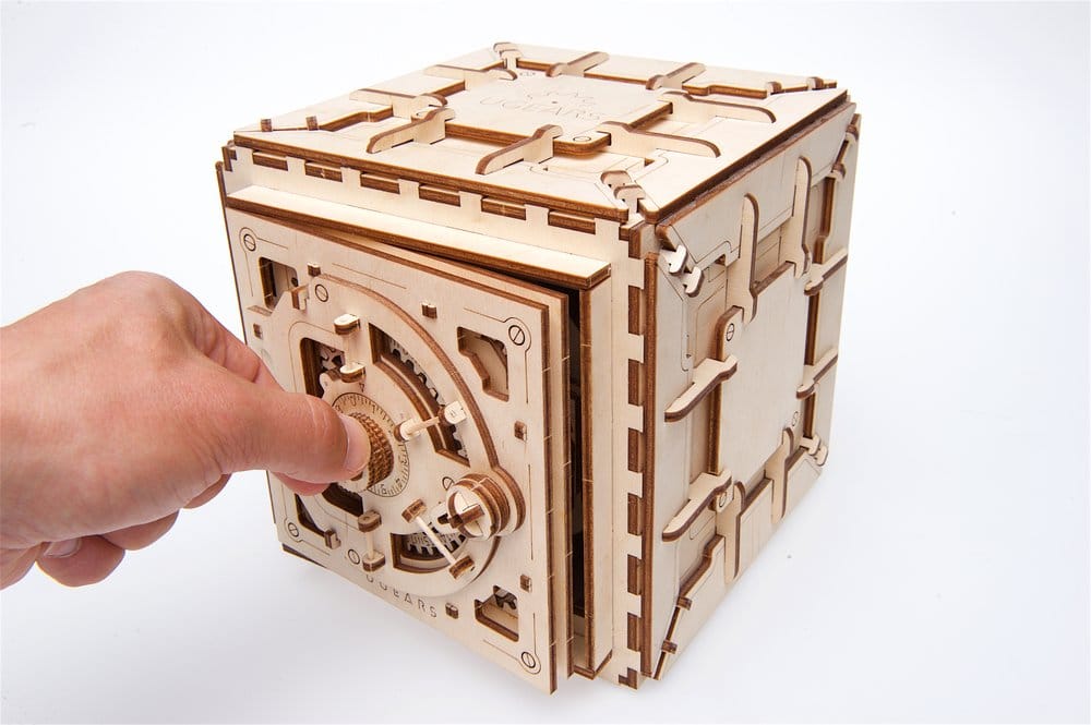 Ugears maquette en bois Coffre-fort