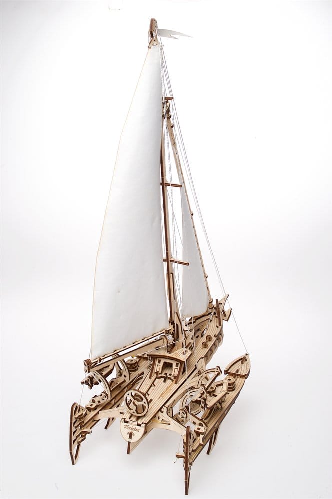 Ugears puzzle en bois 3D Trimaran Merihobus