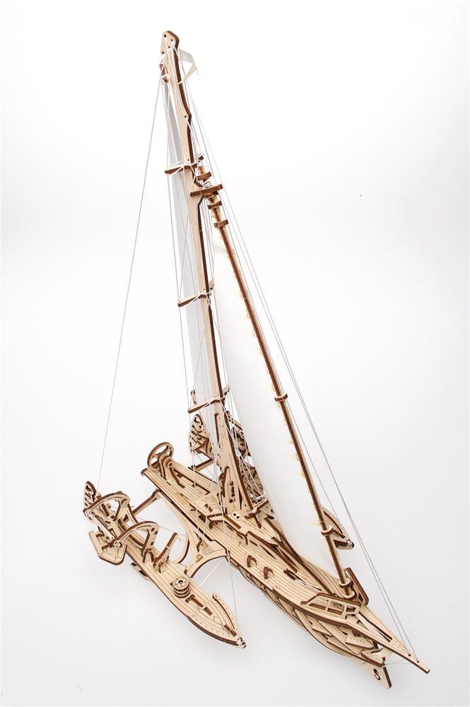 Ugears puzzle en bois 3D Trimaran Merihobus