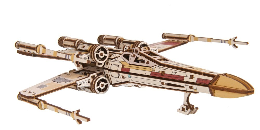 Star Wars maquette en bois Luke Skywalker's X-Wing Starfighter