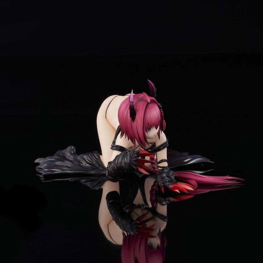 To Love-Ru Darkness figurine PVC 1/6 Mea Kurosaki Darkness Ver. (Renewal Package Edition) 11 cm