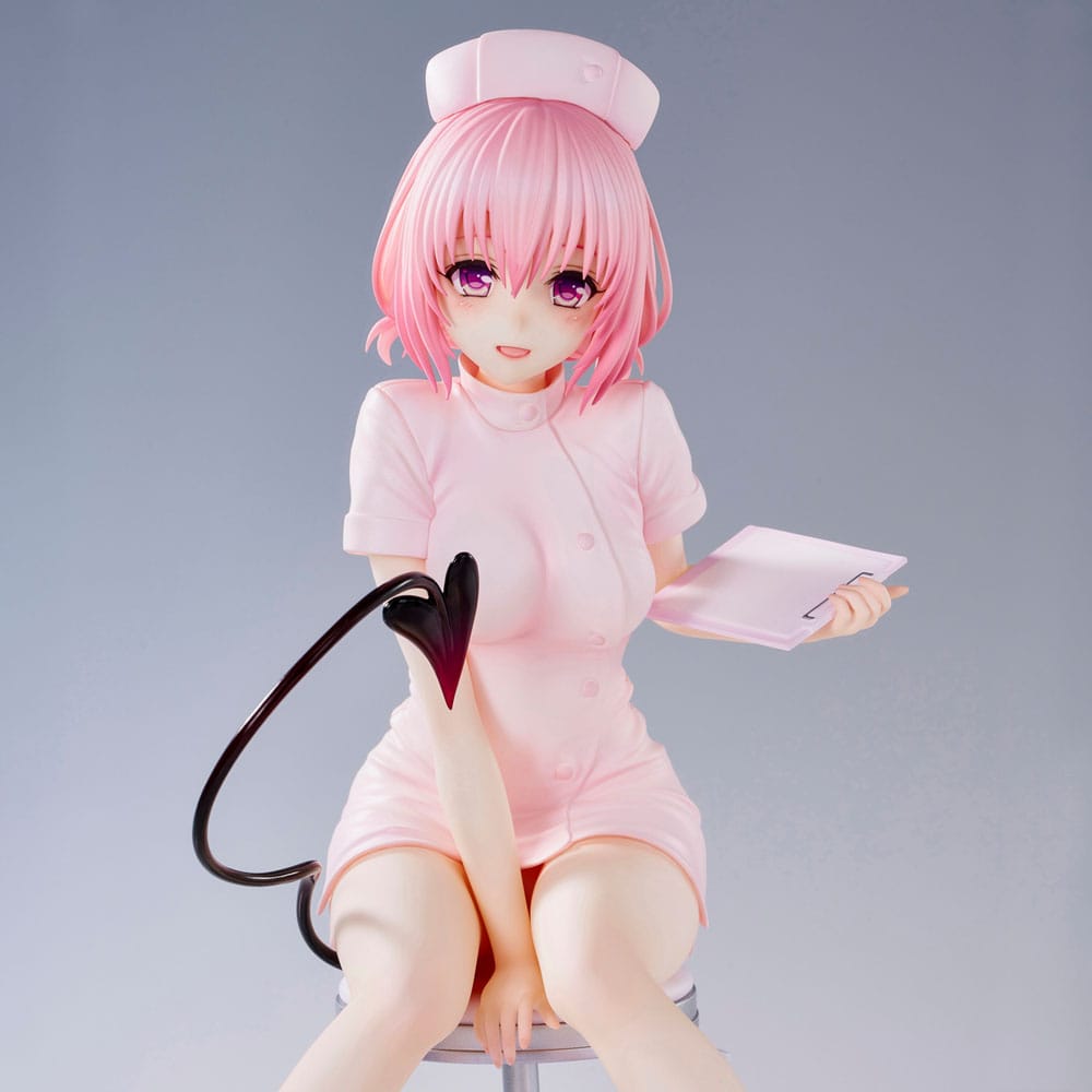 To Love-Ru Darkness statuette PVC Momo Belia Deviluke Nurse Cos 22 cm