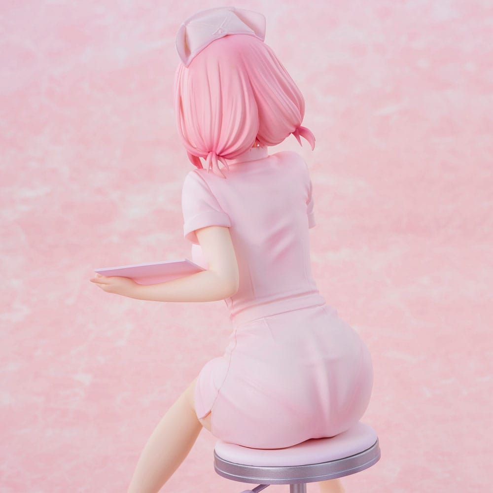 To Love-Ru Darkness statuette PVC Momo Belia Deviluke Nurse Cos 22 cm