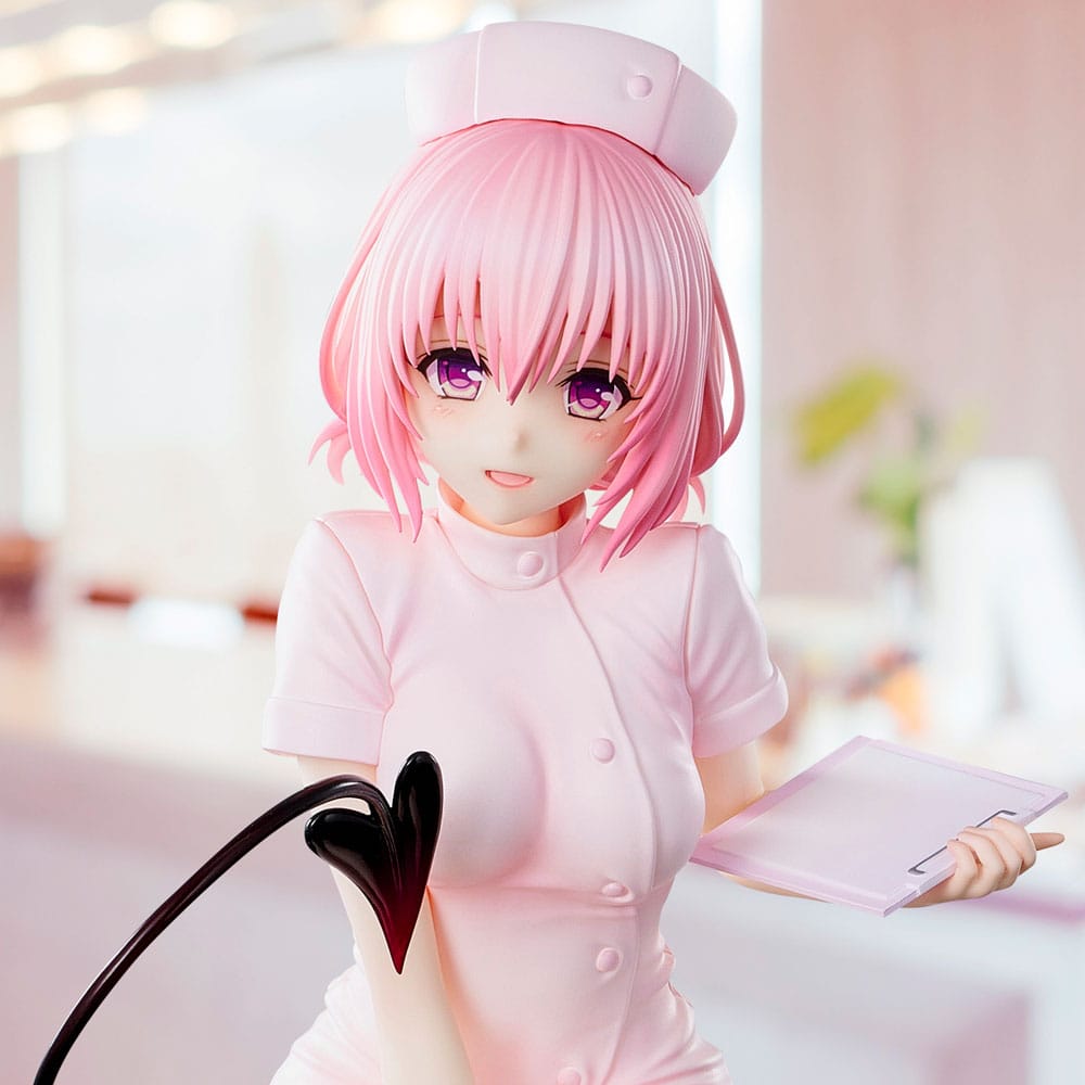 To Love-Ru Darkness statuette PVC Momo Belia Deviluke Nurse Cos 22 cm