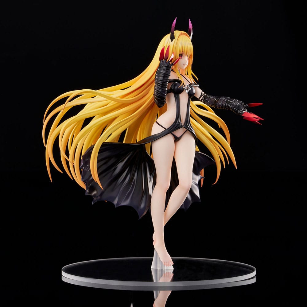 To Love-Ru Darkness statuette PVC 1/6 Golden Darkness Darkness Ver. 30 cm