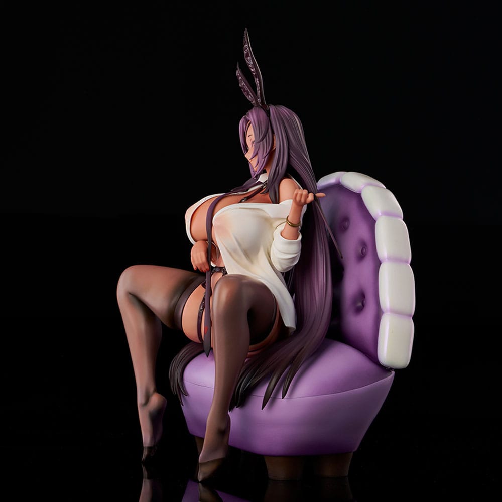 Original Character statuette PVC Eyepatch Bunny Illustrated by Sue 24 cm