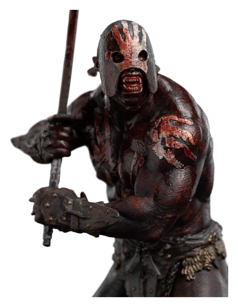 Le Seigneur des Anneaux statuette Uruk-hai Berserker 24 cm